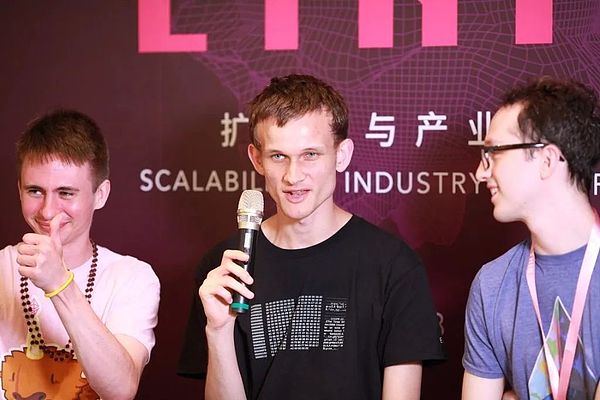 市场观察：当数据让位于政治博弈，我们该如何布局？